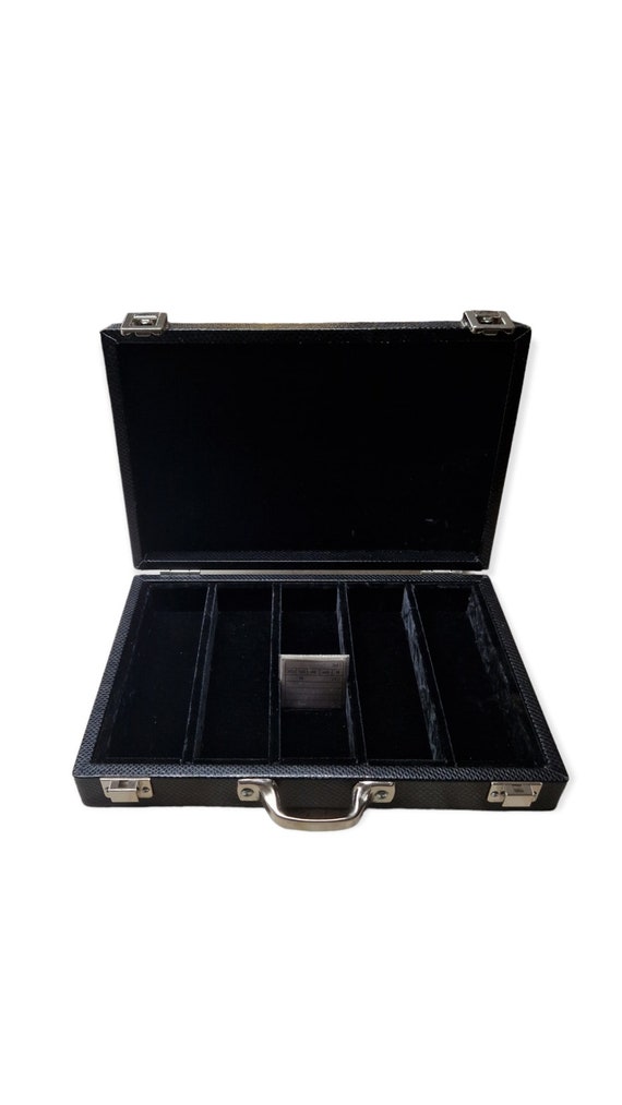 Small numismatic case for coins in sachets