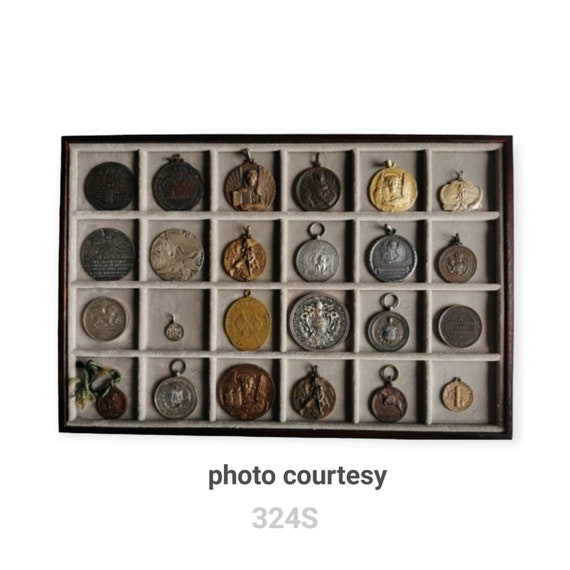 Buy Display Tray for Ancient and Modern Coins, From 1 Square to 77 Squares,  Wooden Edge With Beige Velvet Interior Online in India 