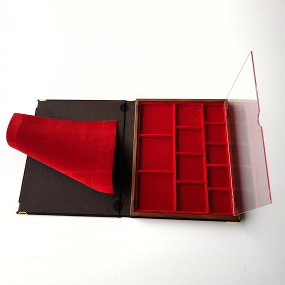 Art. LIMMIX2P Libro astuccio Numismatico per 12 Monete by ZECCHI Misura Media. Book-Tray for 12 Coins Produced by ZECCHI Coins Display Tray
