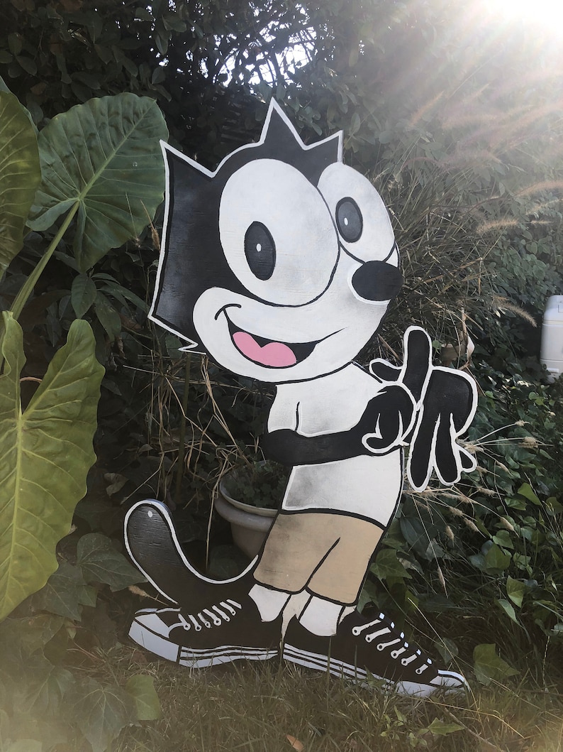 Cute & Classic Felix the Cat holding LA Yard Art Yard Signs | Etsy