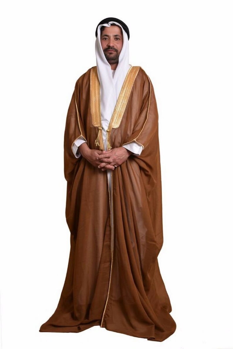 Arabic Mens cloak bisht Cloak Arab Dress Thoub SAUDI Men's Traditional Rob EID white scarves black cord ugal 3 pieces sets Only Light Brown