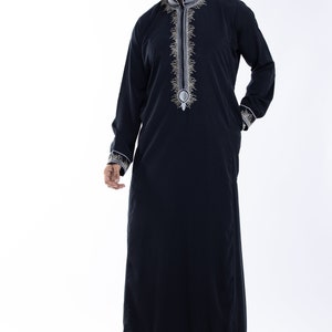 Embroidered Men Arab thoub Dishdash Long Sleeve Thobe Islamic Robe Kaftan Abaya Dress Only 104 Black
