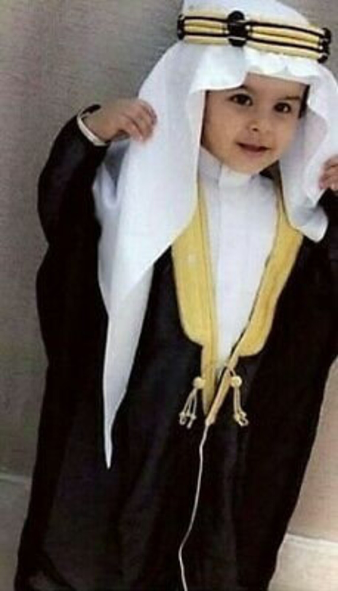 Boys Bisht arab dress thoub saudi robe bouys abaya in 2 colors Etsy