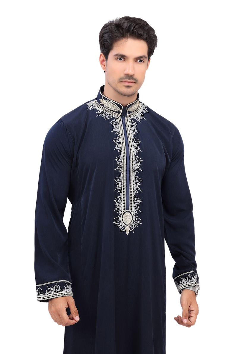 Embroidered Men Arab thoub Dishdash Long Sleeve Thobe Islamic Robe Kaftan Abaya Dress Only 104 Navy Blue