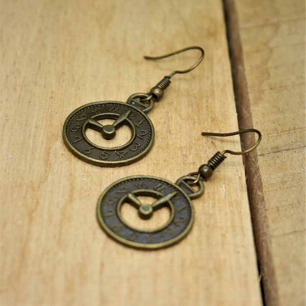 Clockface Earrings, Clock Earrings, Clock Jewelry, Antique Copper Clock Earrings, Clock Drop Earrings, Gifts for Her