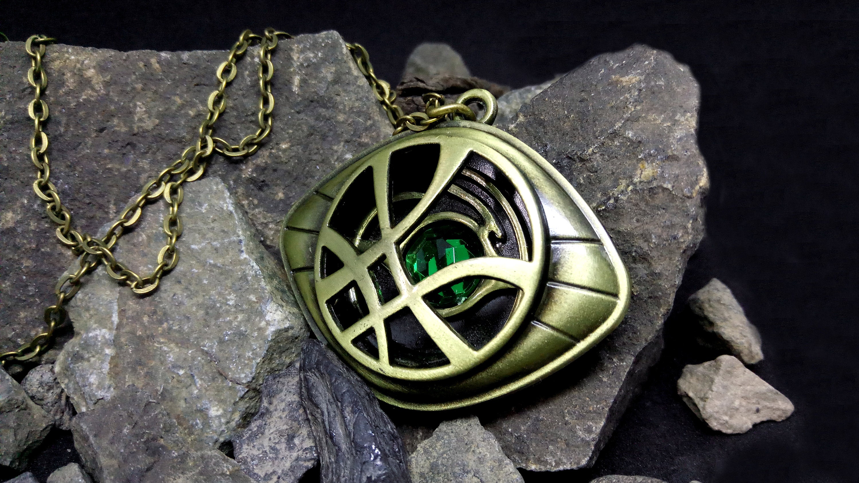 Doctor Strange's Eye of Agamotto Marvel Replica Cosplay | Etsy