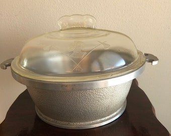 Vintage 9 Inch Guardian Service Aluminum Dome Cooker Pot with Glass Lid (has chips)