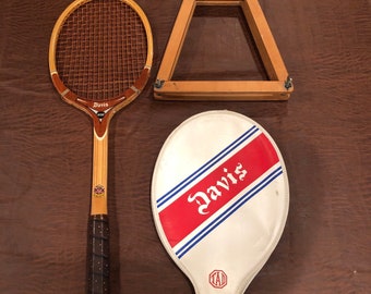 Vintage TAD Davis Hi Point Wood Tennis Racquet w/ Victor Cover & Wood Frame