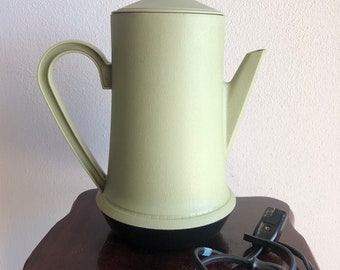 Vintage West Bend Avocado Green 9 Cup Automatic Coffee Maker Percolator - Works!