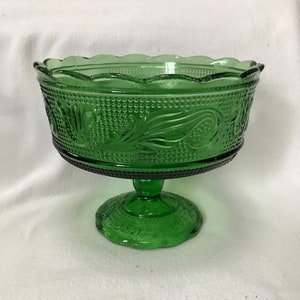 Vintage Emerald Green Glass Compote: E O Brody Pedestal Candy Dish