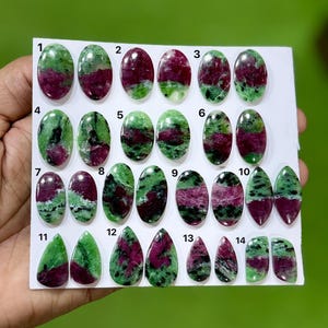 Lote de gemas de rubí zoisita natural, cabujones pulidos de color rosa y verde, pares a juego de formas variadas, piedras sueltas para la fabricación de joyas.