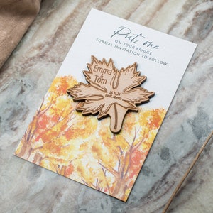 Aimants "Retenez cette date" pour mariage avec des feuilles d'érable