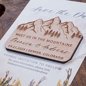 Aimants de mariage en bois de montagne, réservez une date, aimants de mariage en bois, cadeaux de mariage, aimant en bois personnalisé avec cartes, mariage de montagne