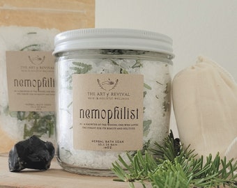 NEMOPHILIST - Grounding Bath Salts | Cedar Balsam & Juniper  |  Essential Oil Bath | Herbal Healing | Made in Canada | Muslin Sachet | Reiki