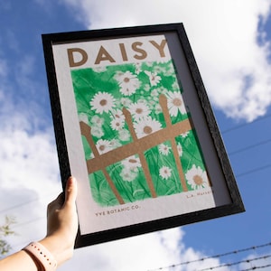Daisy Flower Illustration Print - Risograph Print - Floral Print - Flower Poster - Daisy Wall Art - Flower Prints - Riso Art