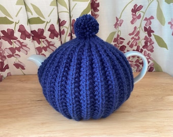 Traditional Hand Knitted Tea Cosy - 4 cup teapot