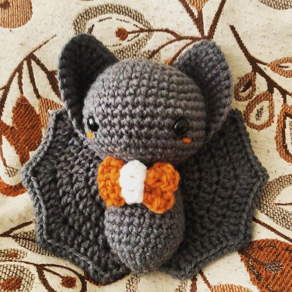 Adorable murciélago bebé de crochet