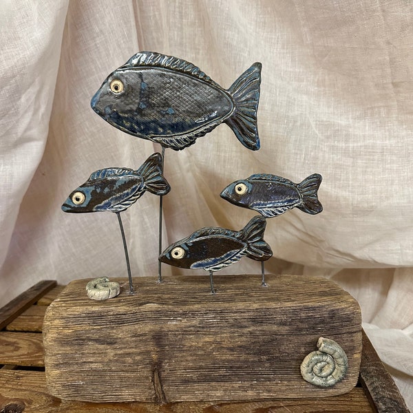 Fische auf Schwemmholz, Deko, Bad, Skulptur