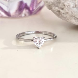 Dainty Heart Sterling Silver Ring