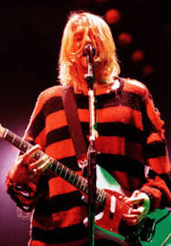 kurt cobain red and black shirt