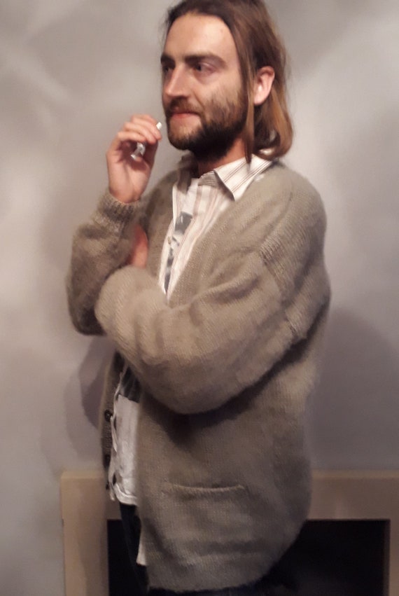 kurt cobain mtv unplugged cardigan