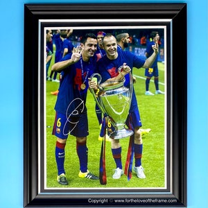 Xavi Signed Autograph Football Soccer Memorabilia FC Barcelona Champions League Iniesta Photo In Luxury Handmade Wooden Frame & AFTAL COA