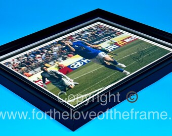 フランチェスコ・トッティ直筆サイン入りサッカー記念品イタリア