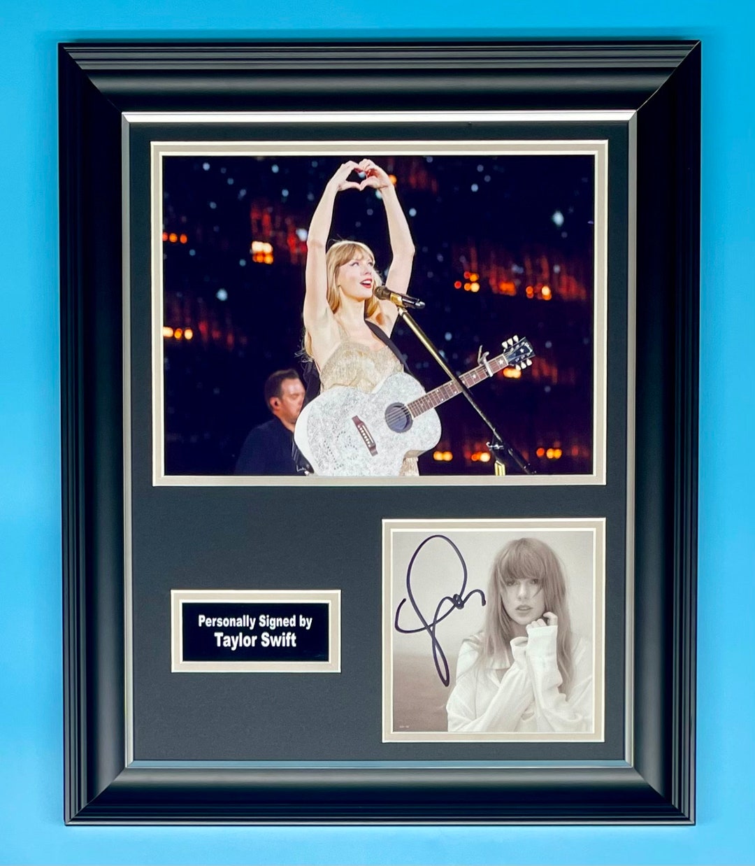 ミュージシャン Taylor Swift SIGNED AUTOGRAPH LITHOGRAPH Taylor Swift 1989 SIGNED Framed Lithograph Autographed with