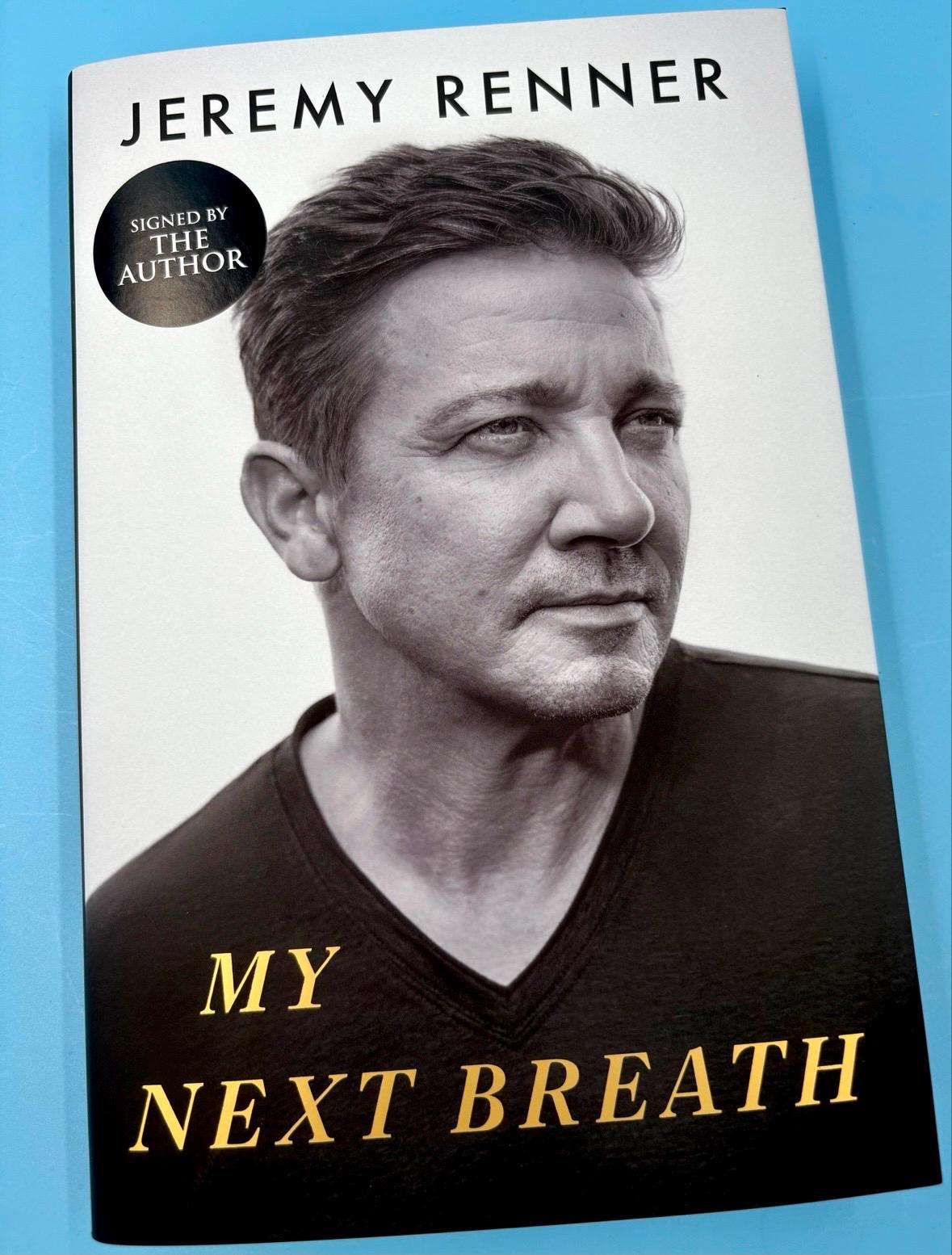 ジェレミー・レナー　直筆サイン入り写真 Amazon.co.jp: ◇直筆サイン ◇ジェレミー レナー ◇Jeremy
