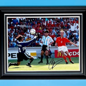 Dennis Bergkamp Signed Photo In Luxury Handmade Wooden Frame & AFTAL Member COA Netherlands Poster Football Soccer Memorabilia Autograph