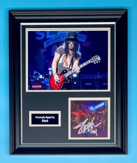 Duff McKagan Bassist Gun N Roses Signed 8x10 Photo COA Exact Proof Autographed GNR star Duff McKagan Bassist Gun N Roses Signed 8x10 Photo COA Exact Proof Autographed GNR star