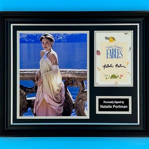 Natalie Portman Signed Photo In Luxury Handmade Wooden Frame & COA Star Wars Poster Movie Film TV Memorabilia Padme Amidala Autograph Auto