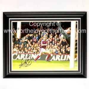 Framed Paolo Di Canio Signed Celtic Shirt - 1996