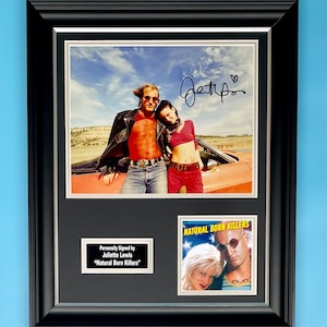 Juliette Lewis Signed Photo In Luxury Wooden Frame With Beckett Verification & COA Autograph Movie Memorabilia Natural Born Killers Poster