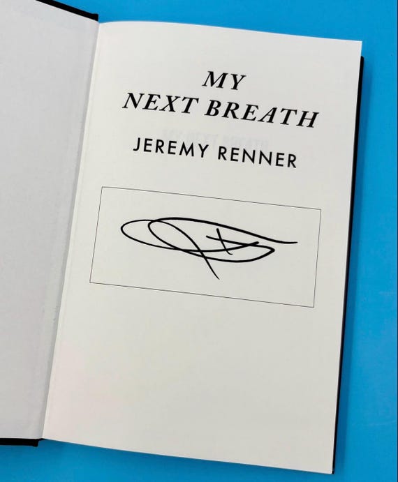 サイン入りジェレミー・レナー本「My Next Breath: A Memoir