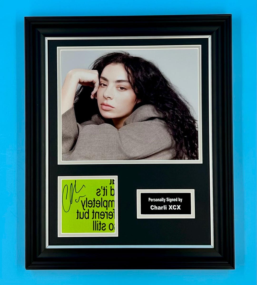 Charli XCX Signed Photo in Luxury Handmade Wooden Frame & AFTAL Member ...