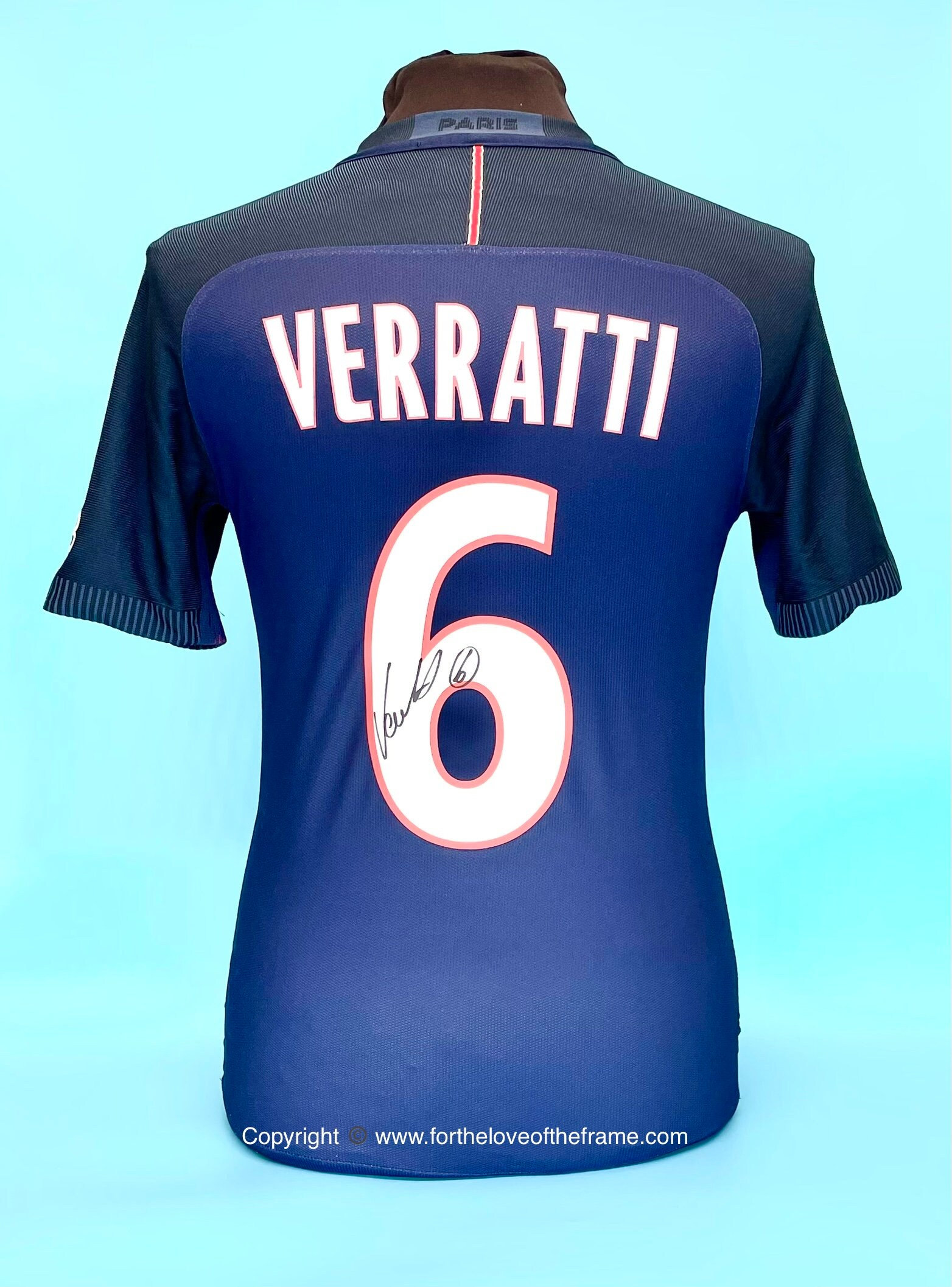 Paris Saint-Germain Cup Shirt football shirt 2004 - 2005. Sponsored by  Nestlé Lion