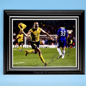 Andres Iniesta Signed Autograph Football Soccer Memorabilia FC Barcelona Photo Poster In Luxury Handmade Wooden Frame & AFTAL COA