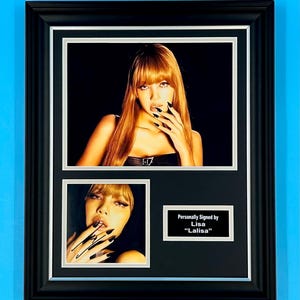 Lisa Signed Photo In Luxury Handmade Wooden Frame & AFTAL Member Certificate Of Authenticity Poster Music Memorabilia Autograph Auto