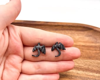 Dragon studs, dragon earrings, dragons, fantasy, book nerd, romantasy, stud earrings, handmade earrings, handmade jewelry