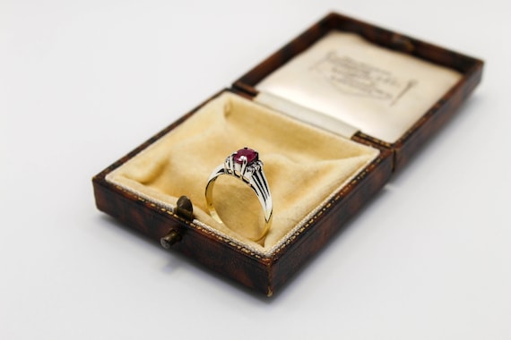 Vintage Natural Ruby Ring: 9ct Gold & Sterling Si… - image 1