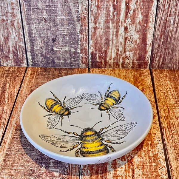 Bee design trinket dish, hanging, ceramic dish, Bee Happy, Mum, Birthday gift, easy to post