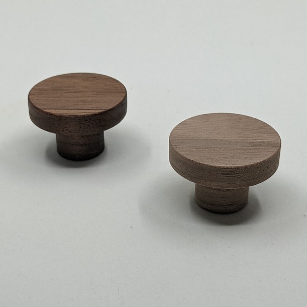 Shaker Style Walnut Knob, 1.5 Inch Diameter