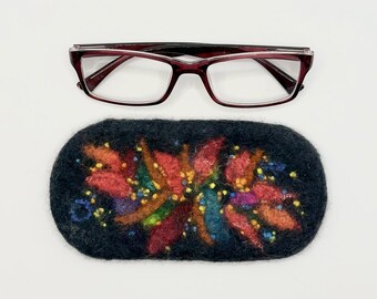 Handmade Felted Eyeglass Case - Unique Soft Sunglasses Spectacle Pouch Holder