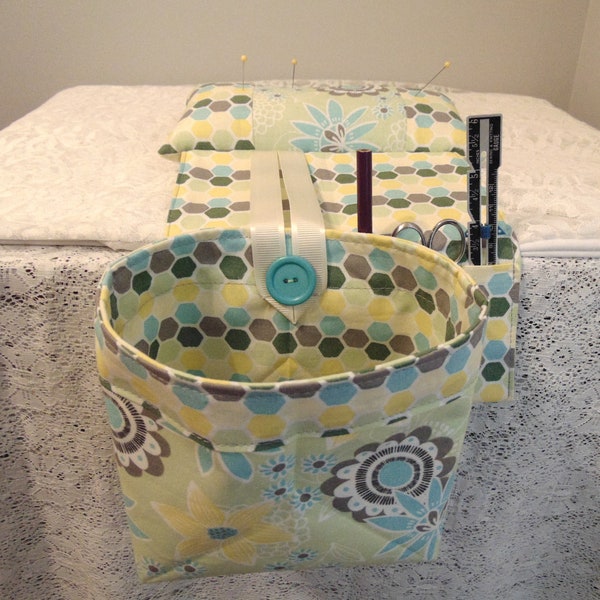 Thread Catcher Pincushion Organizer - Thread Catcher - Scrap Bag Organizer - Scrap Bag Pincushion - Snippets Bag - Scrap Bag - ORT Catcher