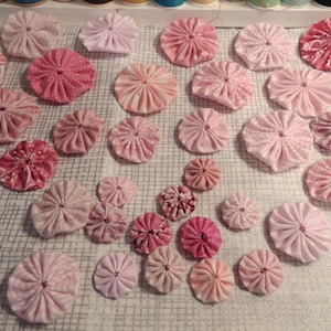 Pink Cotton Fabric Yoyos: Assorted Patterns, Slow Stitching Embellishments