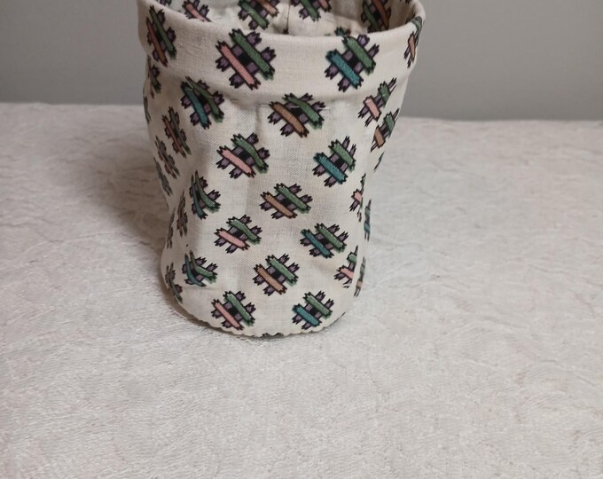 Hand Sewn Collapsible Thread Catcher: Travel Sewing ORT Catcher - Etsy