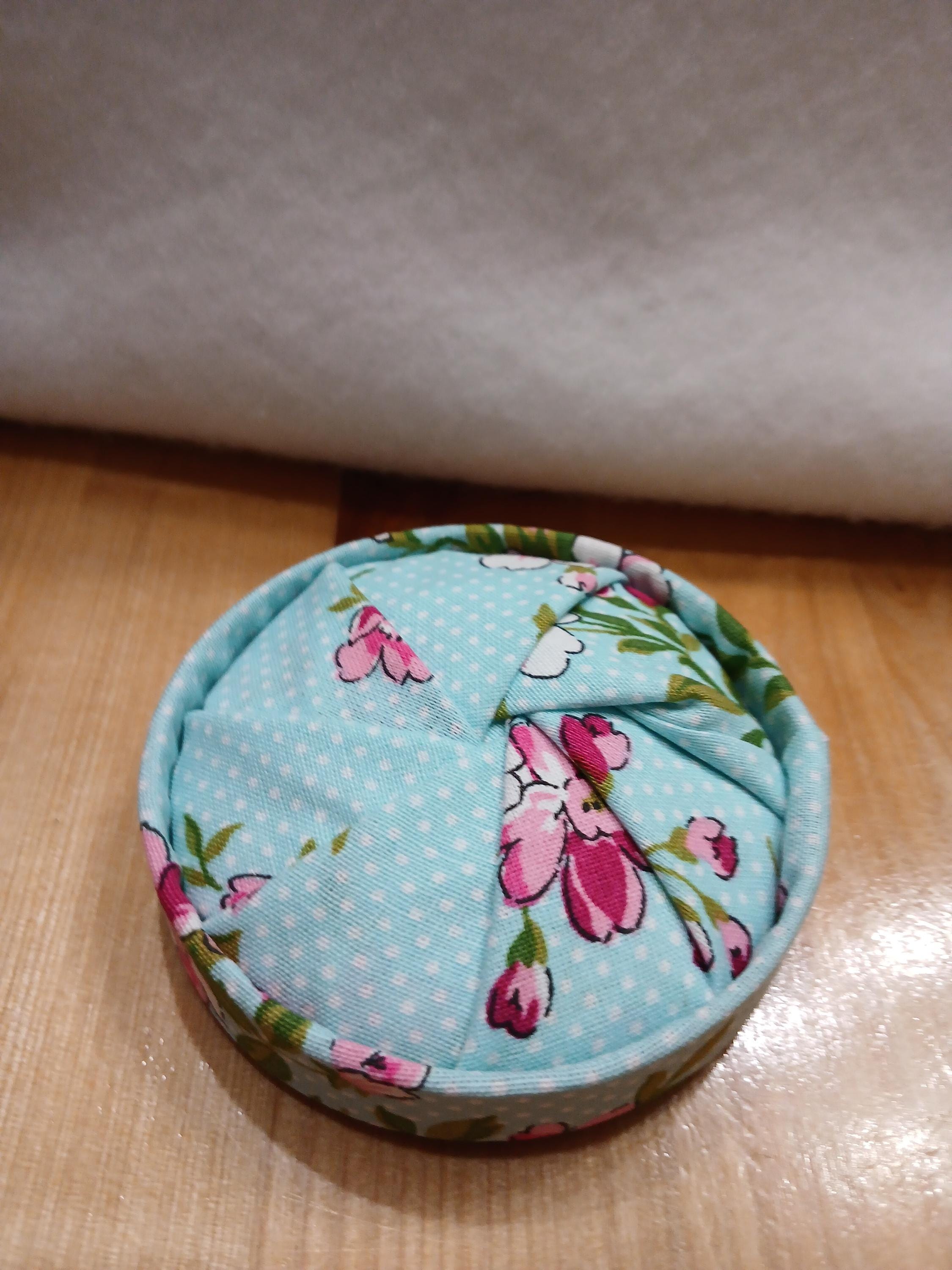 Hand Sewn Collapsible Thread Catcher - Travel Sewing ORT Catcher - Etsy