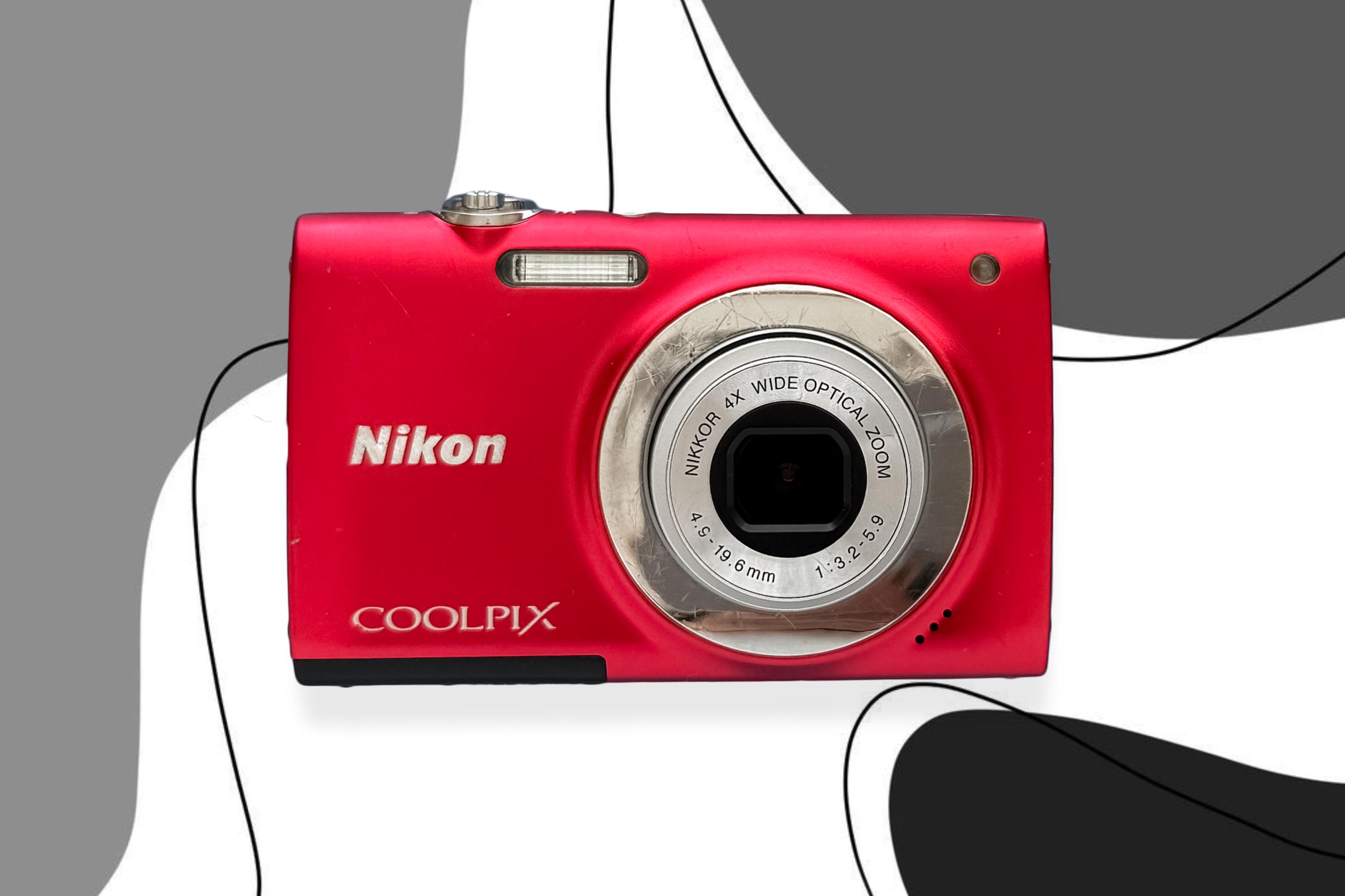 Nikon Coolpix 2500 - Etsy