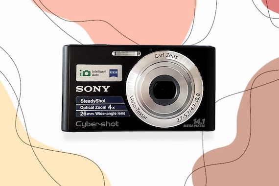 Digital Camera Sony Cyber-shot DSC-W320 Black / Vintage Digital Camera Sony Cyber-shot DSC-W320 Black / Vintage